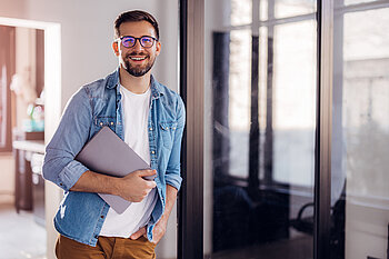 Man with laptop